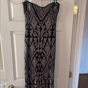 Strapless dress